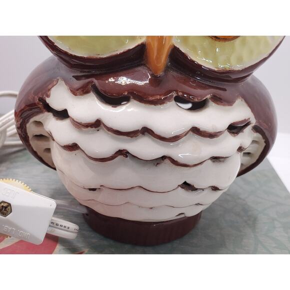 Vtg Ceramic Brown Owl Bedside Night Light Up Eyes 6 Inch Electric Switch Lamp - Picture 3 of 15